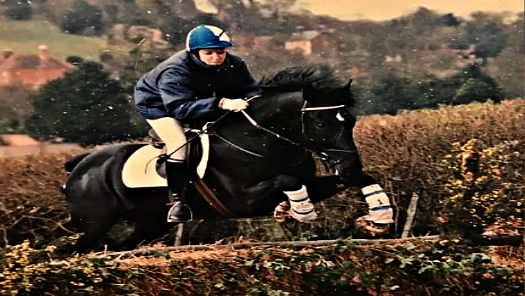 Billy Blindaj as Black Beauty